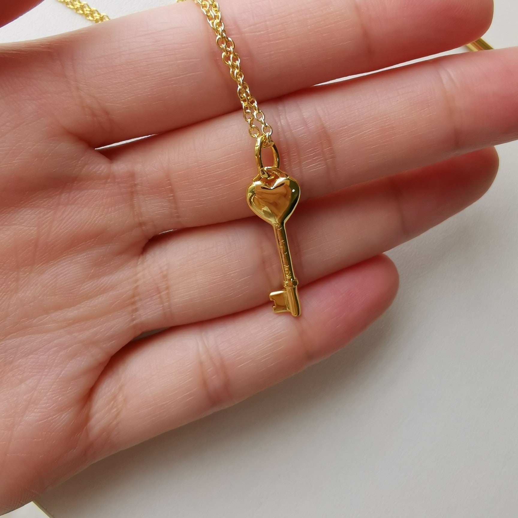 Tiffany Key Pendant Carnelian Heart Gold Necklace