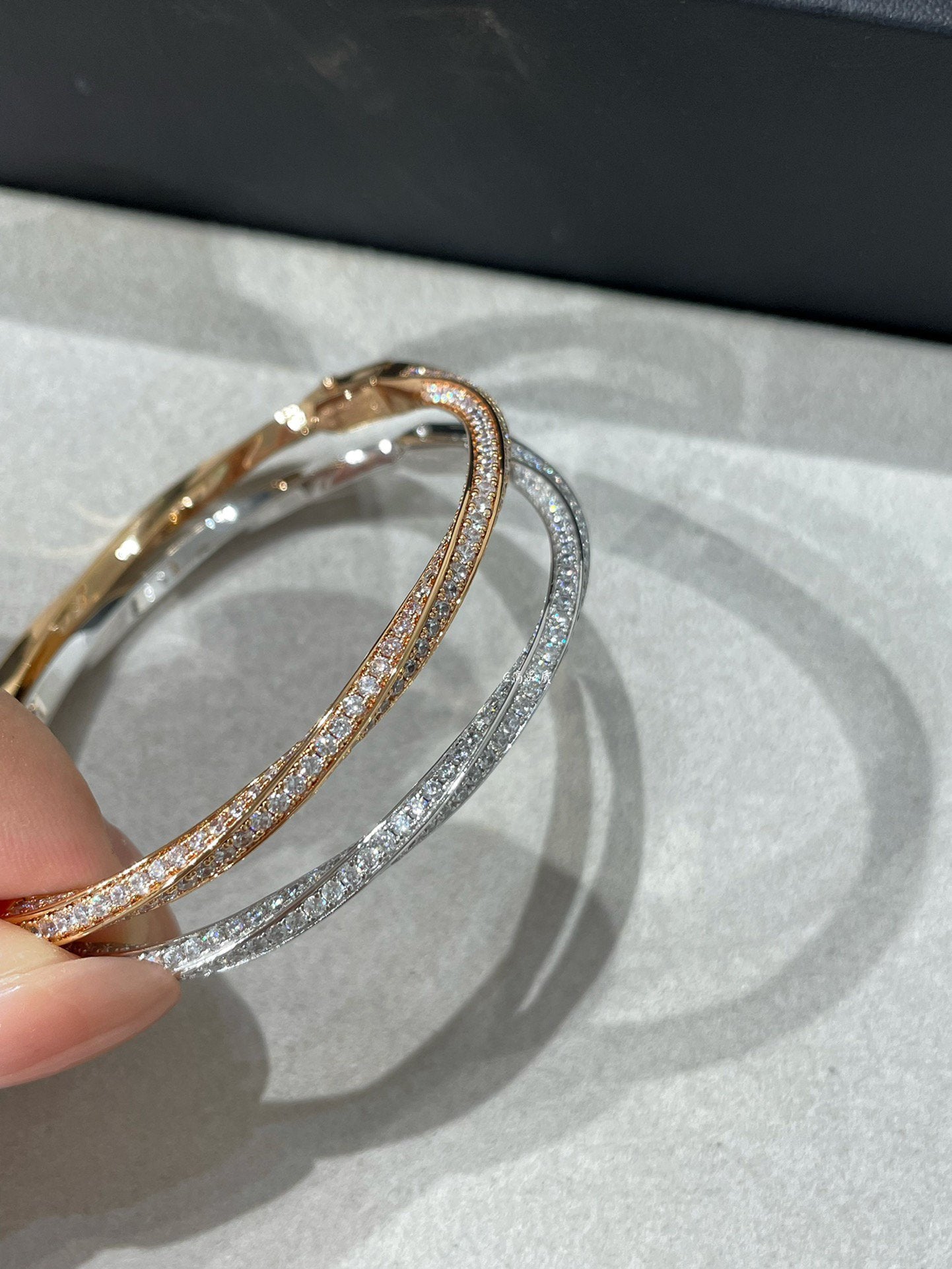 Graff Gra Spiral Cubic Zirconia Paved Bracelet