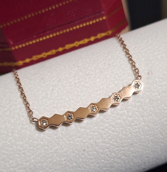 Chaumet Bee Love Necklace Cubic Zirconia