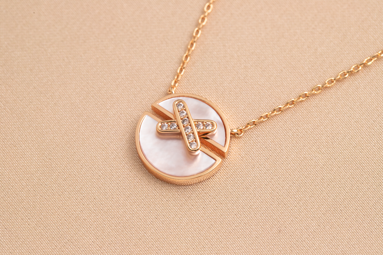 Chaumet Jeux de Pink Gold Cubic Zirconia Necklace