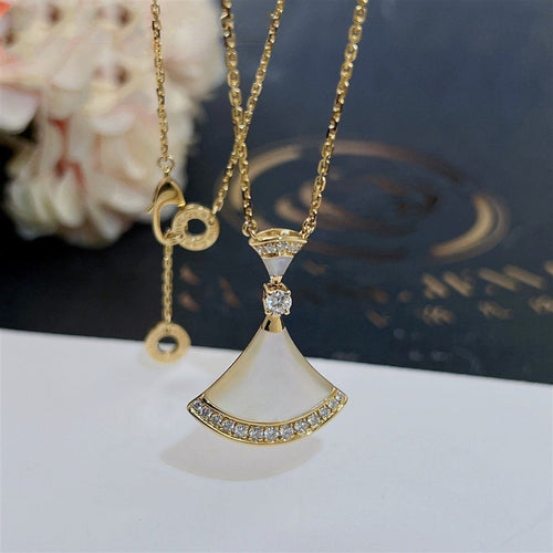 Bvlgari Dream Necklace MOP Gold Cubic Zirconia